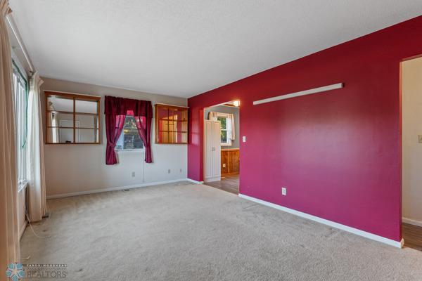 Living Room To Kitchen