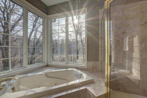 1 Lawton Lane, Saint Paul, MN 55127