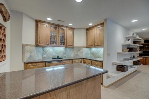 1 Lawton Lane, Saint Paul, MN 55127