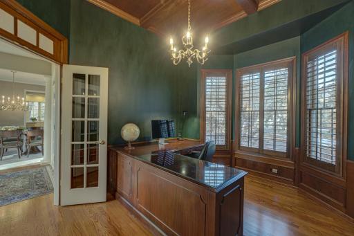 1 Lawton Lane, Saint Paul, MN 55127