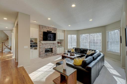 1 Lawton Lane, Saint Paul, MN 55127