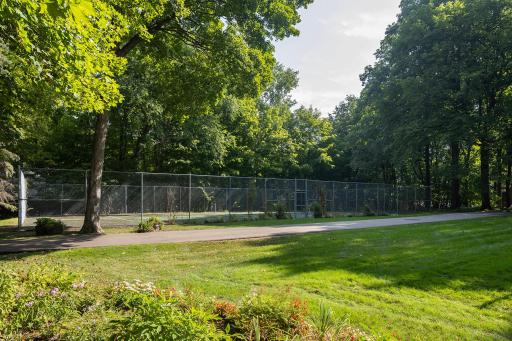 5810 Hardscrabble Circle, Mound, MN 55364