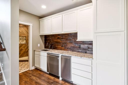 7792 Prairie Grass Pass, Prior Lake, MN 55372