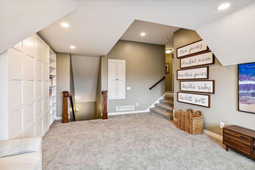 7792 Prairie Grass Pass, Prior Lake, MN 55372