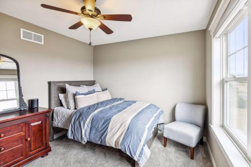 7792 Prairie Grass Pass, Prior Lake, MN 55372
