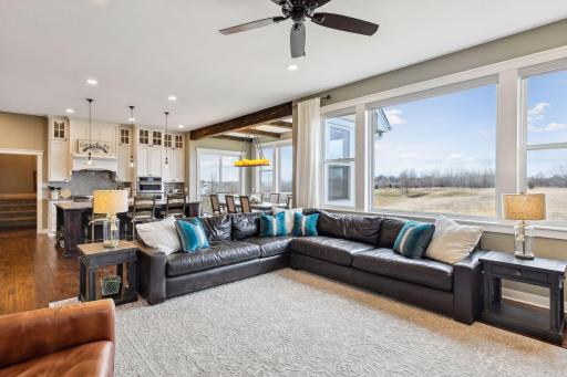 7792 Prairie Grass Pass, Prior Lake, MN 55372