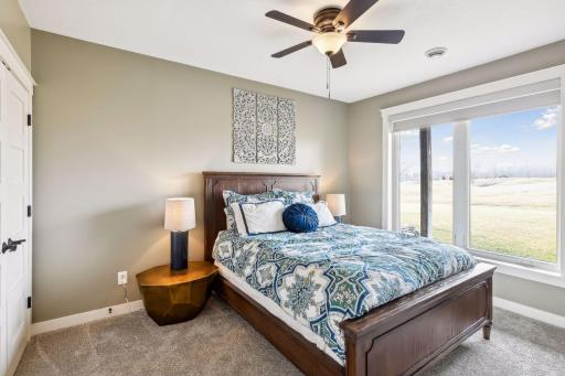 7792 Prairie Grass Pass, Prior Lake, MN 55372
