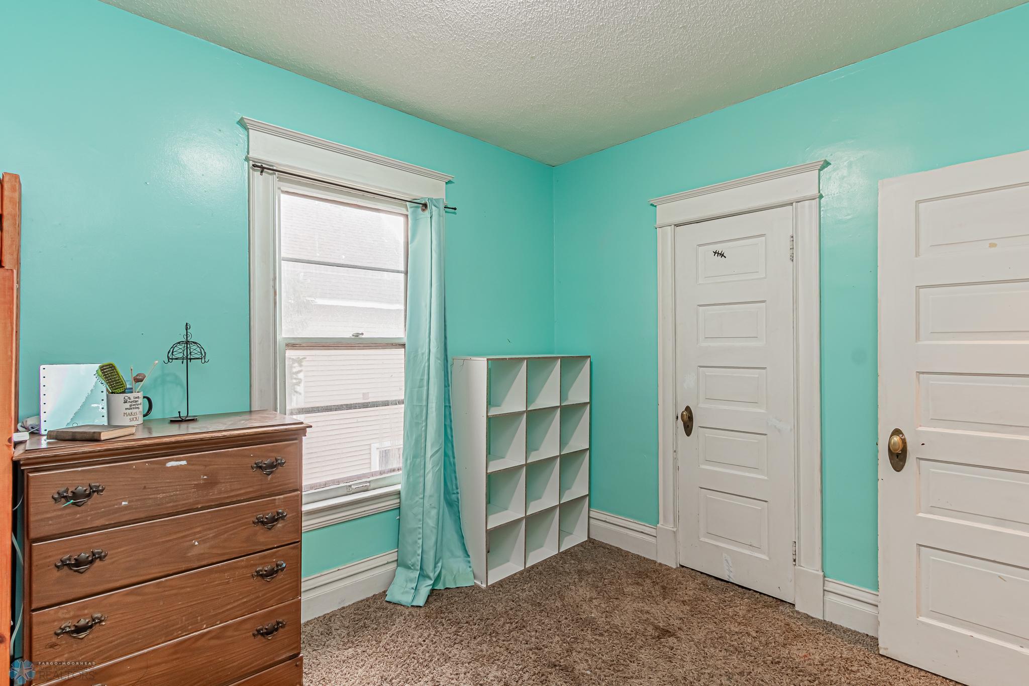 911 10th St N. Fargo, ND-40.jpg