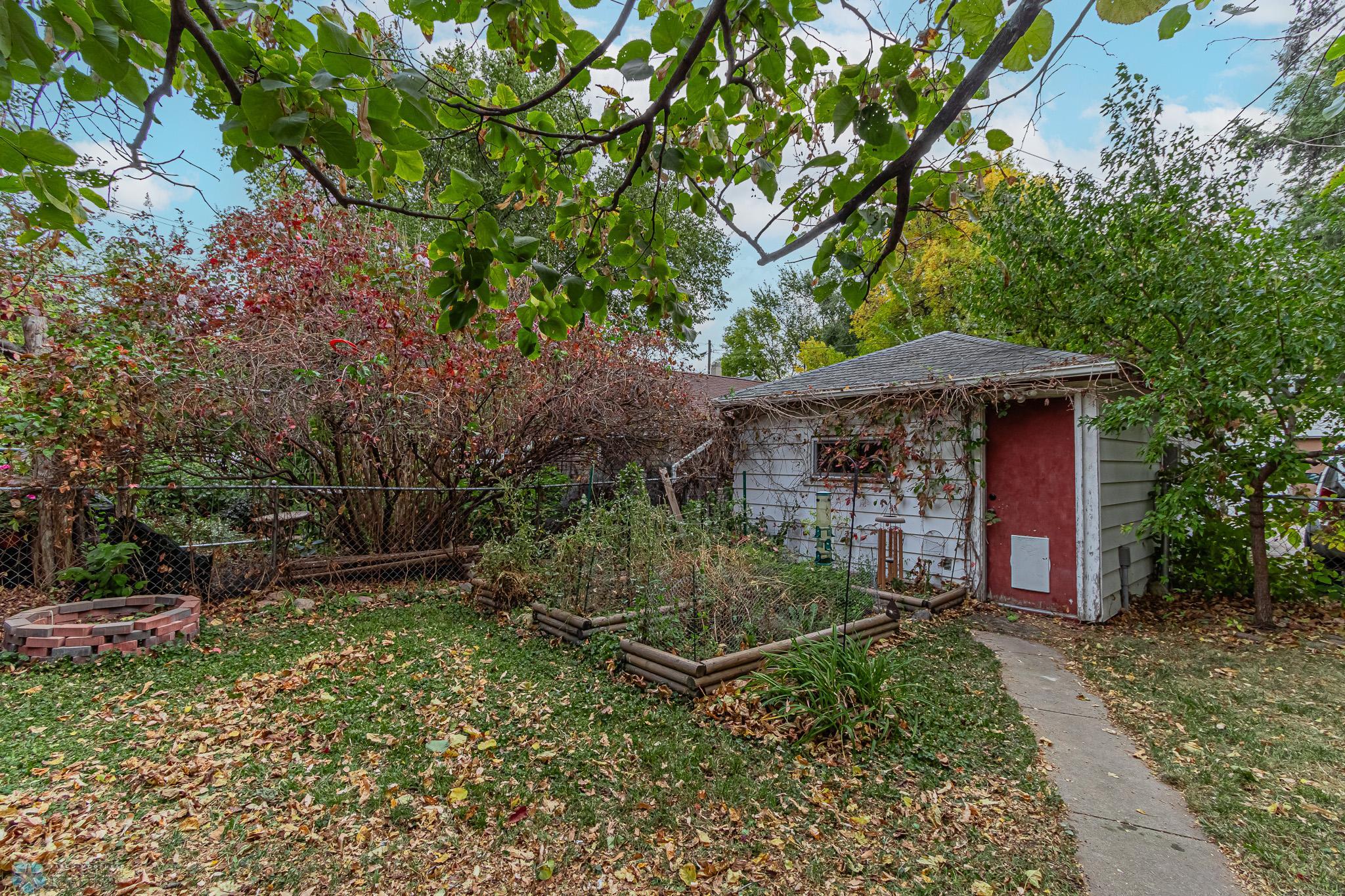 911 10th St N. Fargo, ND-06.jpg