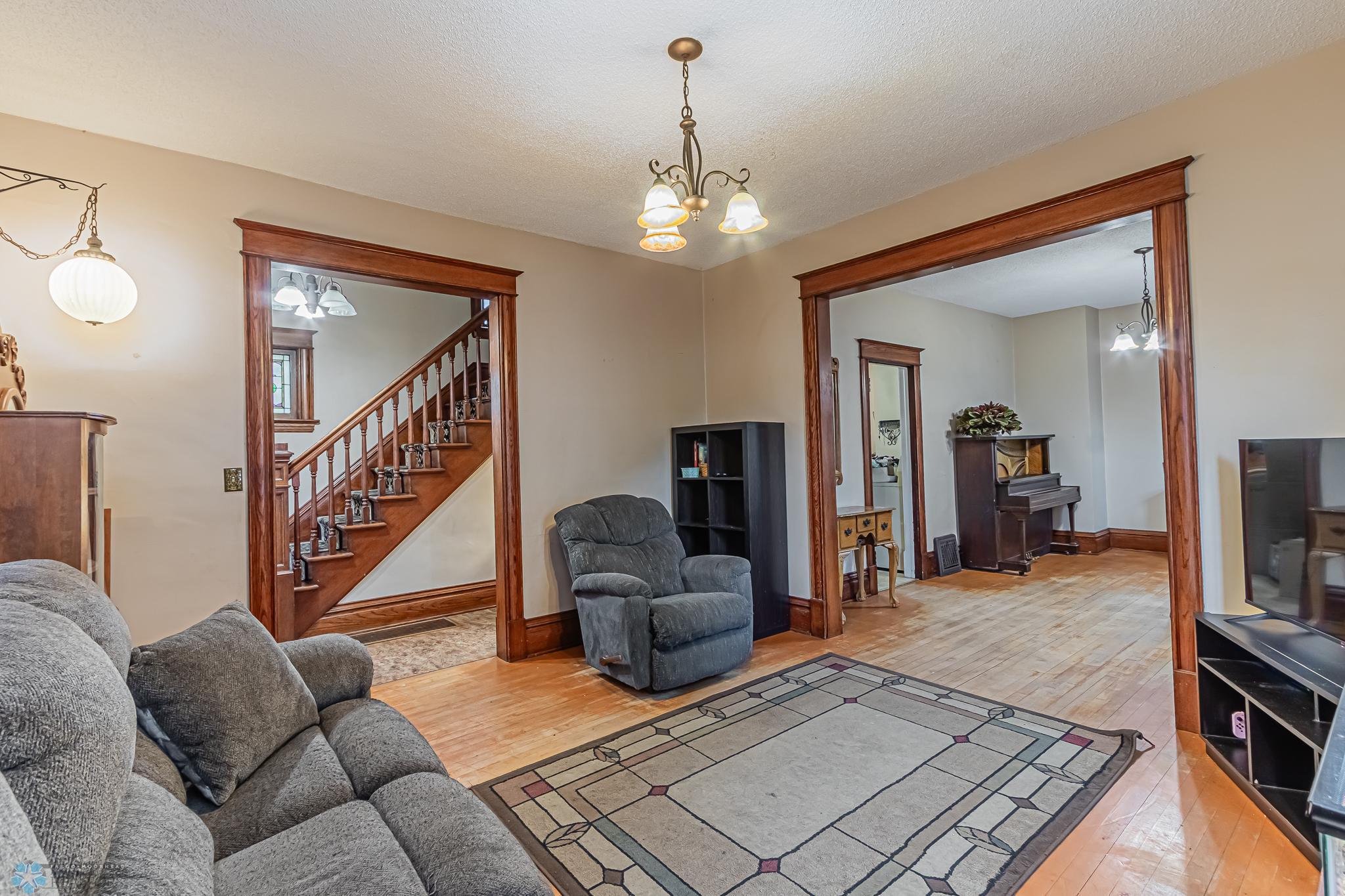 911 10th St N. Fargo, ND-34.jpg