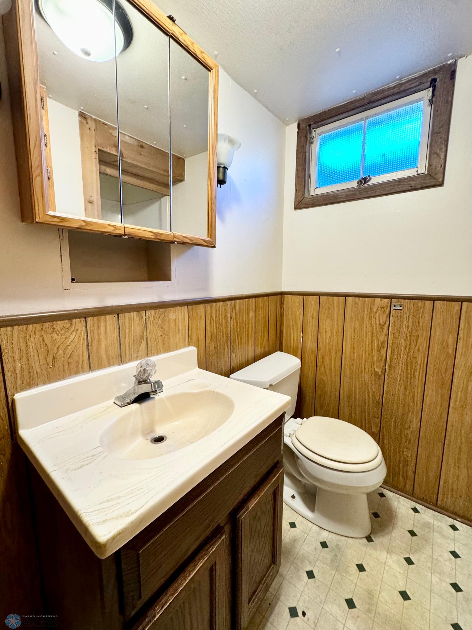 Bathroom 2