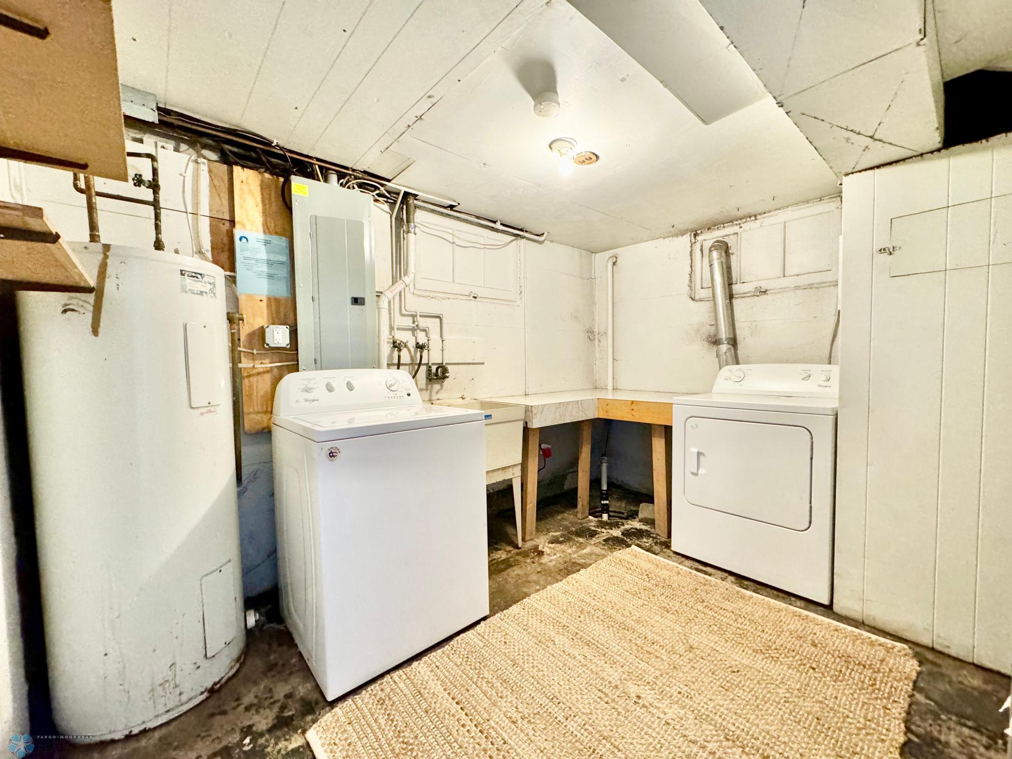 Laundry/utility - W/D Included!