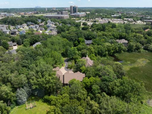 11622 Chamberlain Ct, Eden Prairie, MN 55344