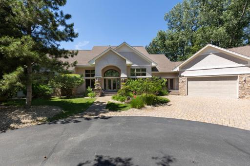 11622 Chamberlain Ct, Eden Prairie, MN 55344