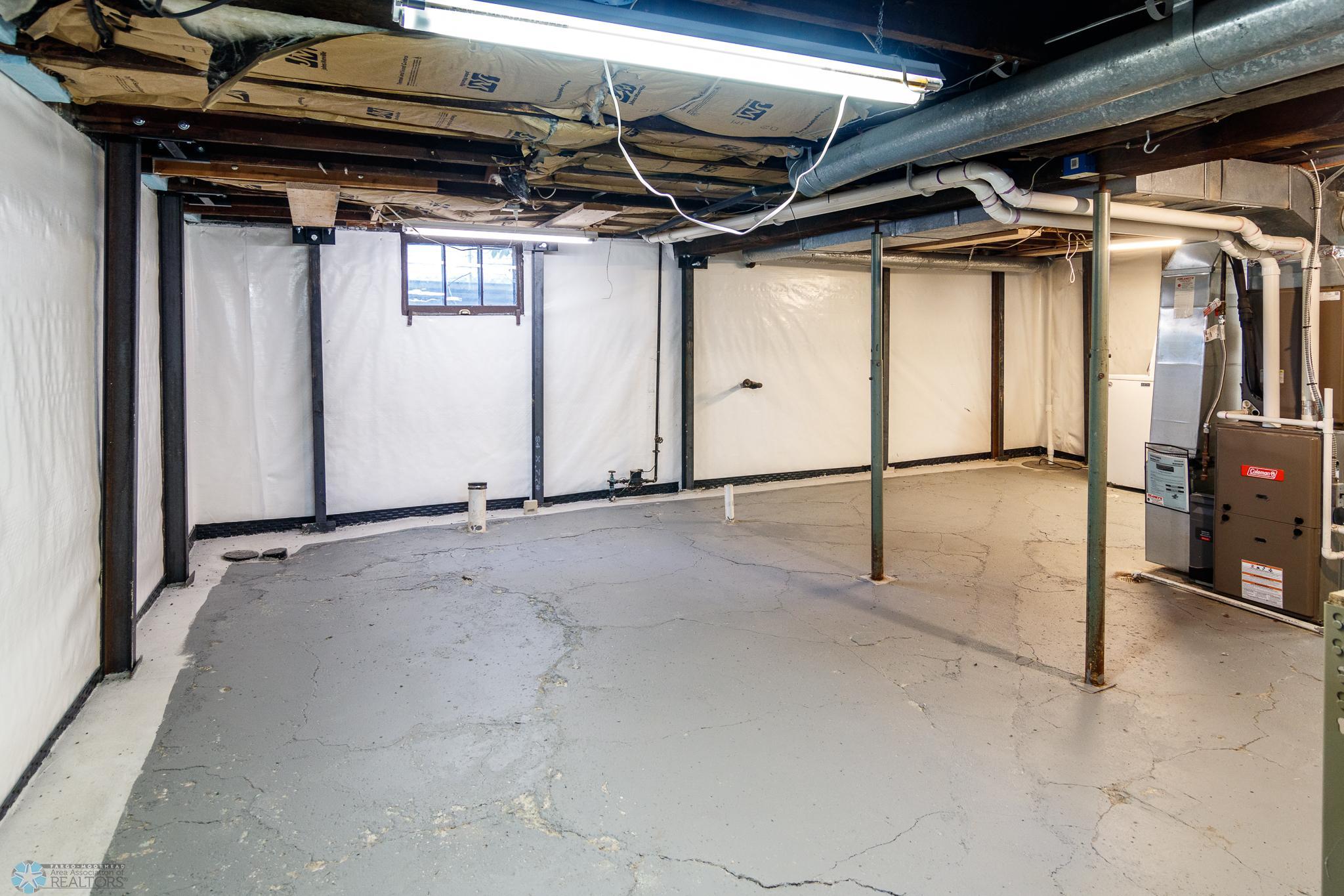 Basement-Finished