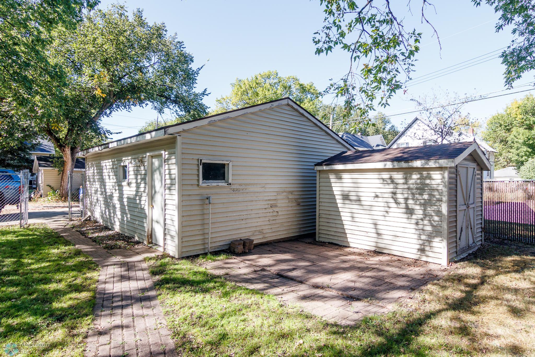 Shed