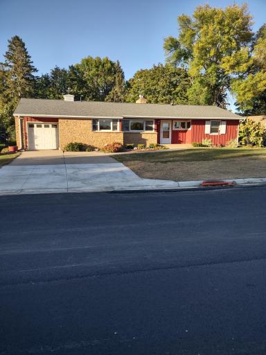 Photo for 908 Rice Avenue SW, Willmar, MN 56201 - listing #6613134 908 Rice Avenue SW, Willmar, MN 56201