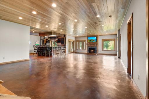 4665 Eaton Avenue SE, Delano, MN 55328