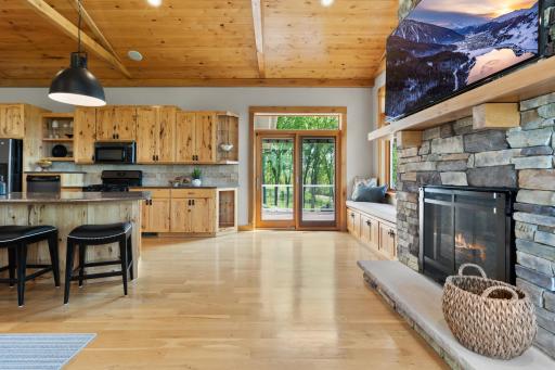4665 Eaton Avenue SE, Delano, MN 55328