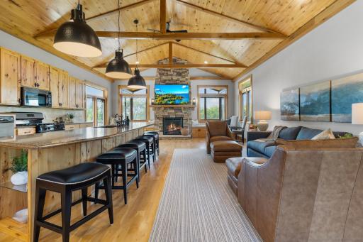 4665 Eaton Avenue SE, Delano, MN 55328