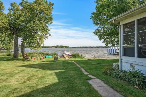 3705 North Shore Drive, Wayzata, MN 55391