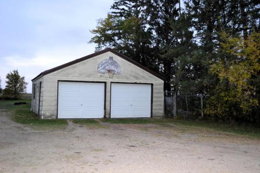 10715 150th Street NE, Thief River Falls, MN 56701