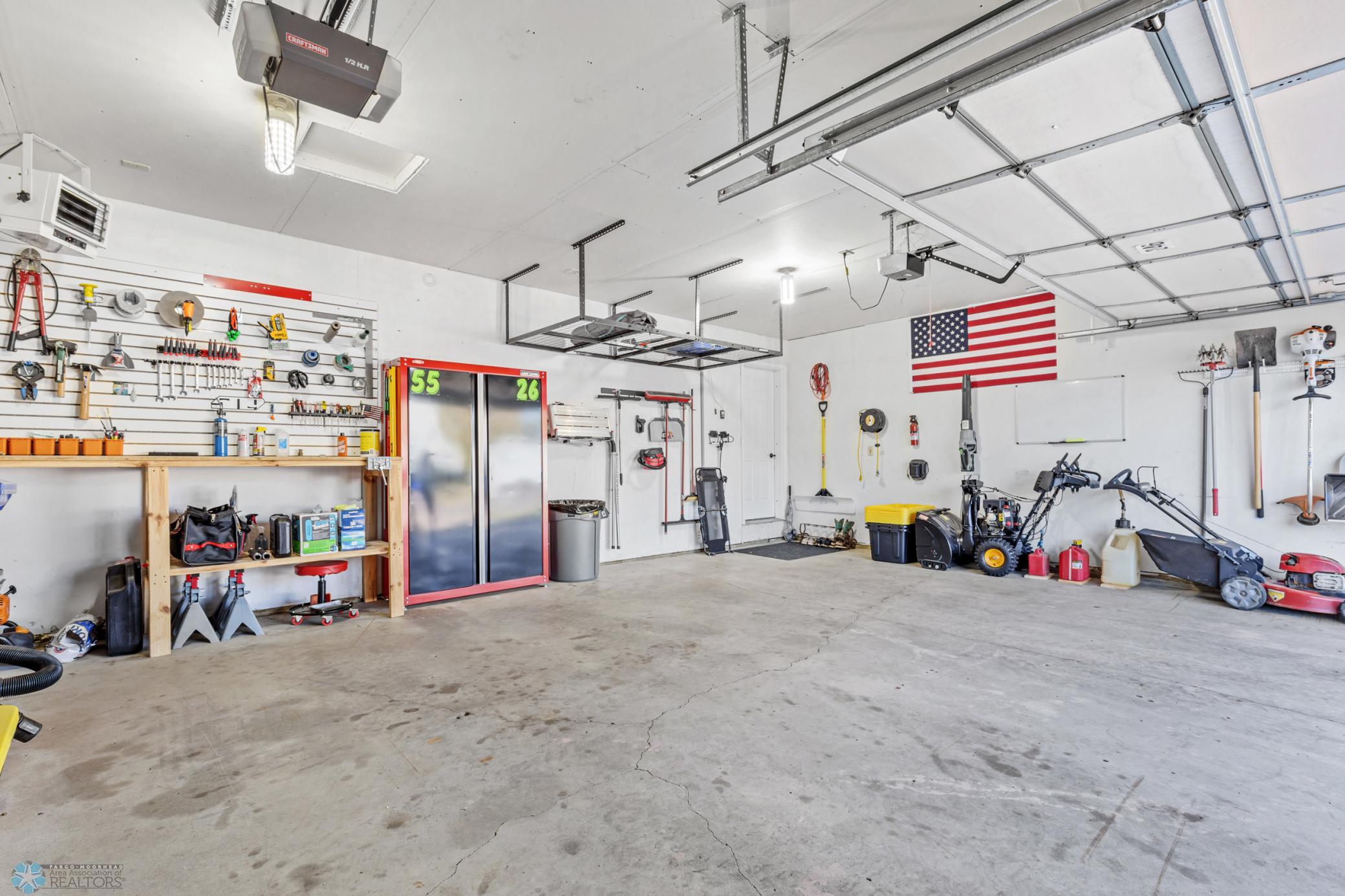 3 stall garage