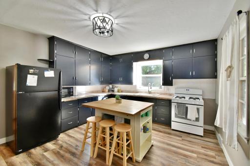 Photo for 818 5th Avenue SE, Saint Cloud, MN 56304 - listing #6613931 818 5th Avenue SE, Saint Cloud, MN 56304