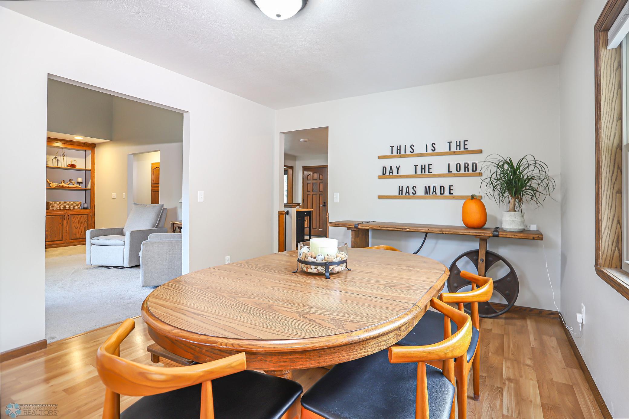 Dining Room (view 2)