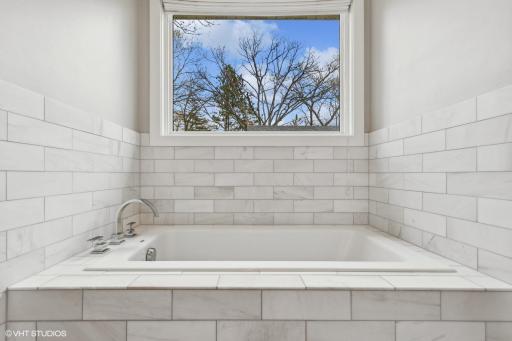 34 206th Street, New Richmond, WI 54017
