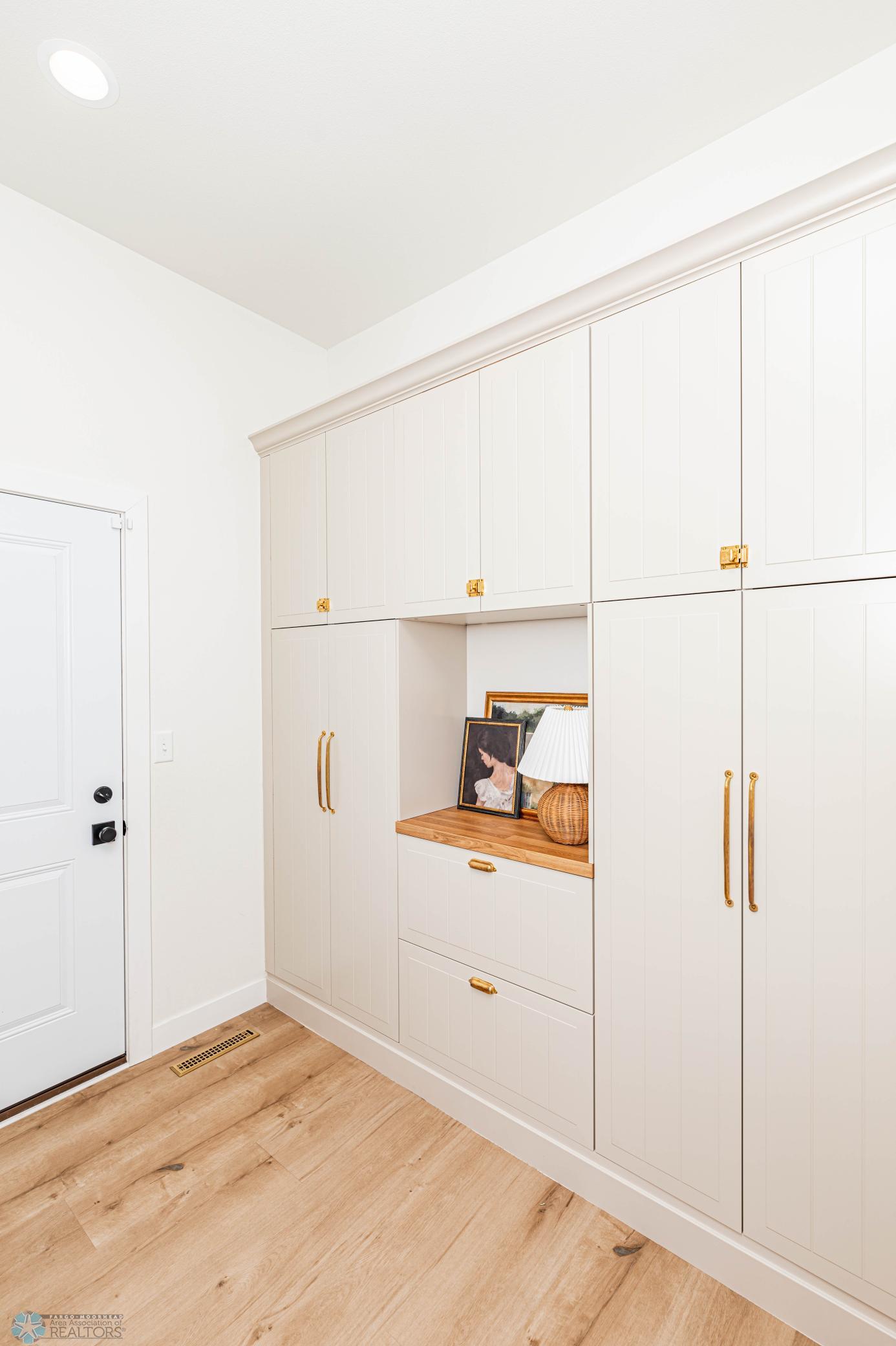 mud room