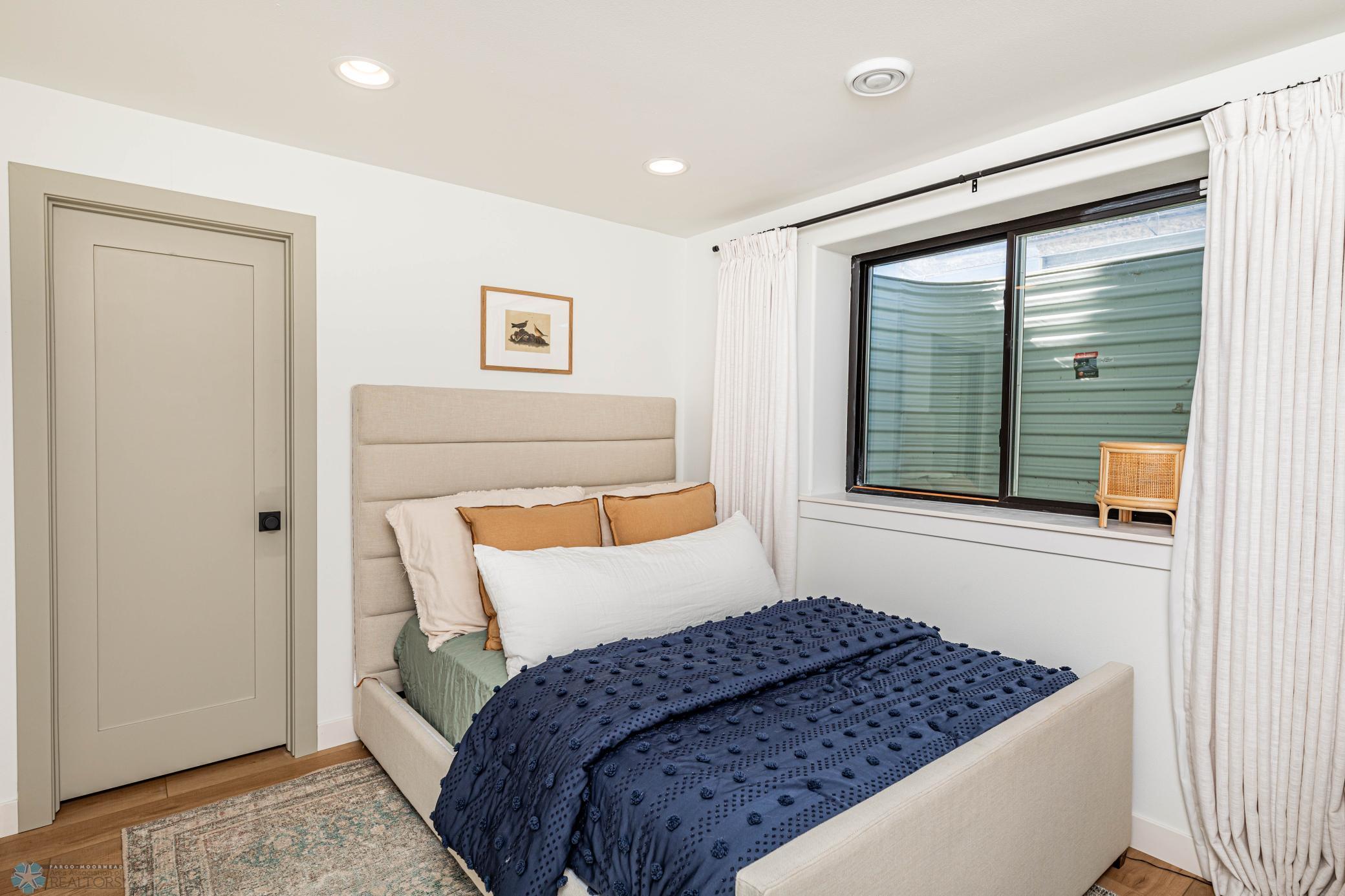4th bedroom