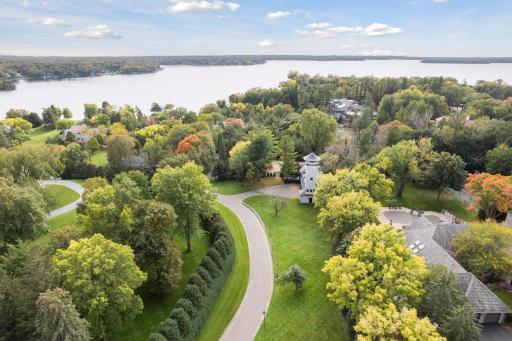 308 Ferndale Road W, Wayzata, MN 55391