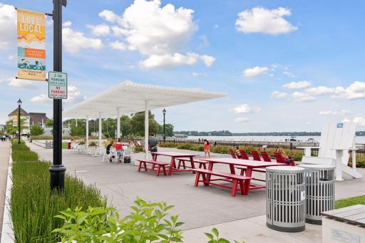 Downtown Wayzata leisure - just down the hill