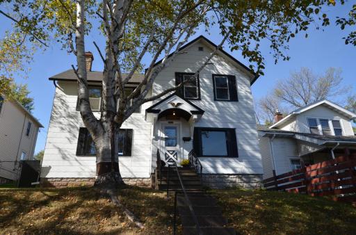 2317 W 7th Street, Duluth, MN 55806