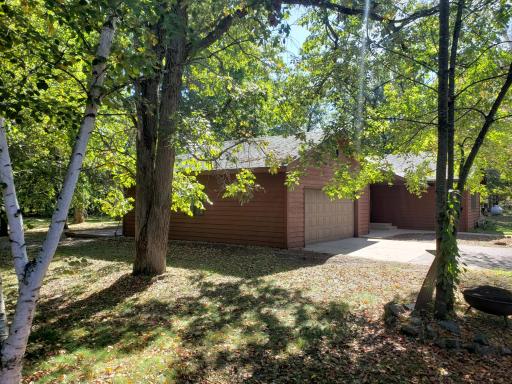 5185 SE 125th Avenue, Clear Lake, MN 55319