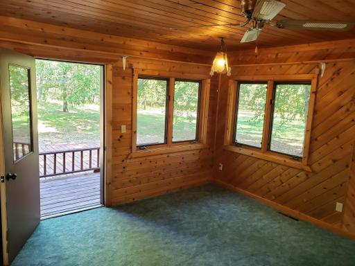 5185 SE 125th Avenue, Clear Lake, MN 55319