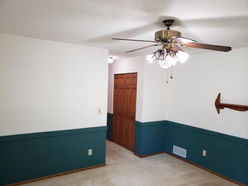 5185 SE 125th Avenue, Clear Lake, MN 55319