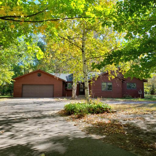 5185 SE 125th Avenue, Clear Lake, MN 55319