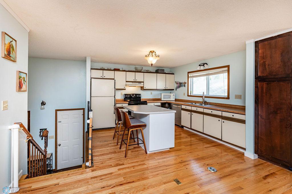 Spacious Kitchen