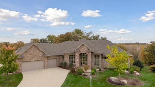 5435 Scenic View Drive SW, Rochester, MN 55902