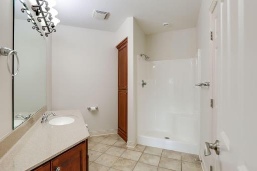 5435 Scenic View Drive SW, Rochester, MN 55902