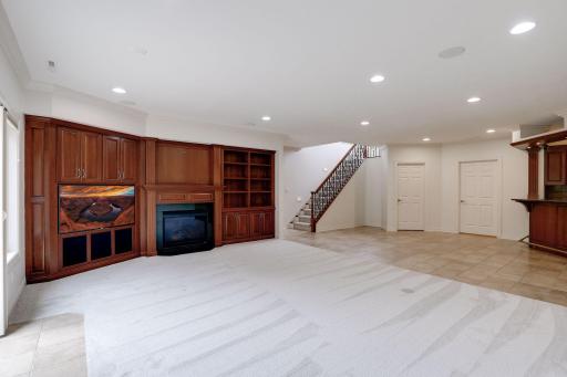 5435 Scenic View Drive SW, Rochester, MN 55902
