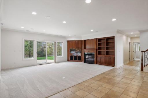 5435 Scenic View Drive SW, Rochester, MN 55902