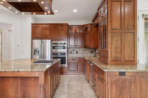 5435 Scenic View Drive SW, Rochester, MN 55902