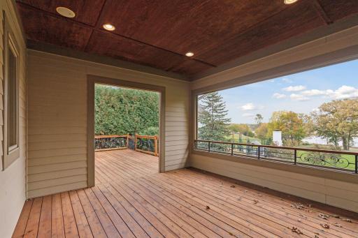 5435 Scenic View Drive SW, Rochester, MN 55902