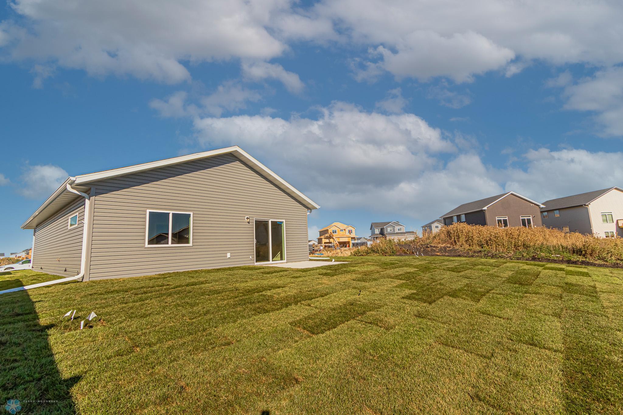 5867 Ellis Dr, West Fargo, ND-02.jpg