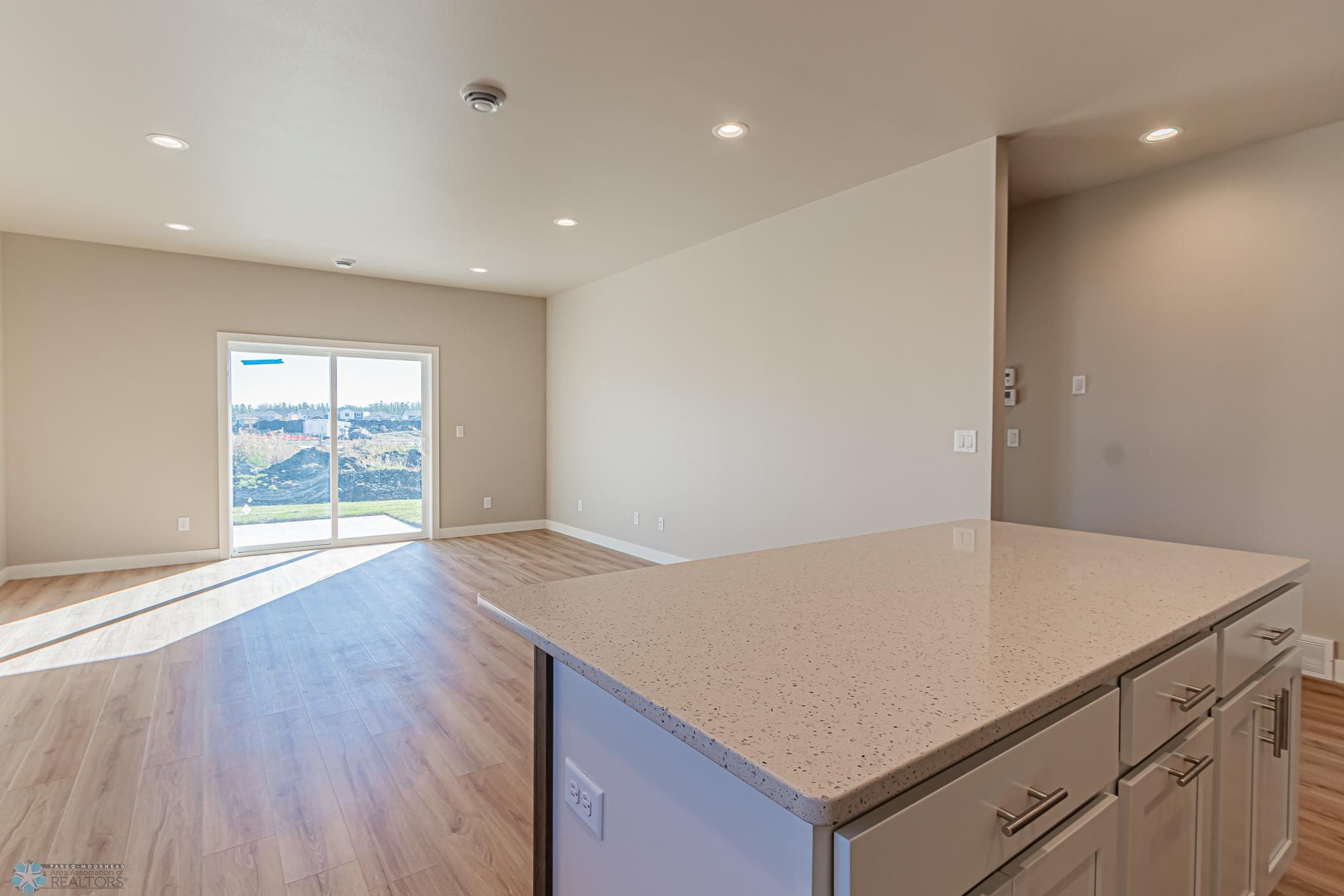 5867 Ellis Dr, West Fargo, ND-12.jpg