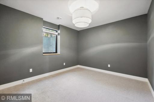 4036 Washburn Avenue S, Minneapolis, MN 55410