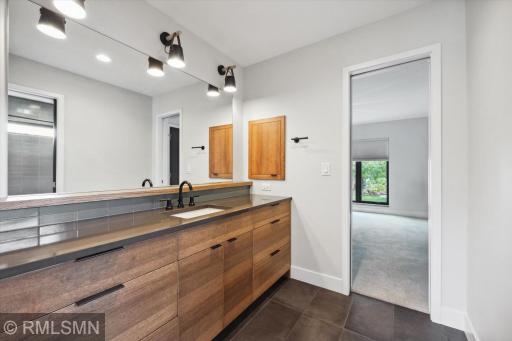 4036 Washburn Avenue S, Minneapolis, MN 55410
